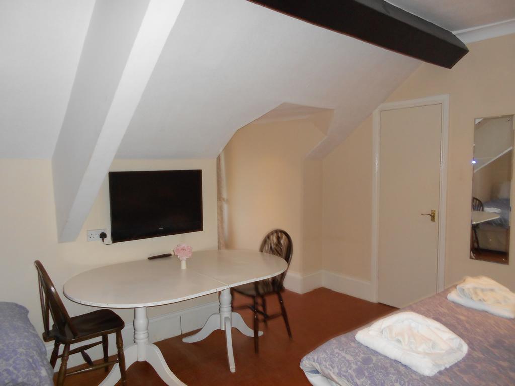 Marlborough Guest Accommodation Whitley Bay Room photo