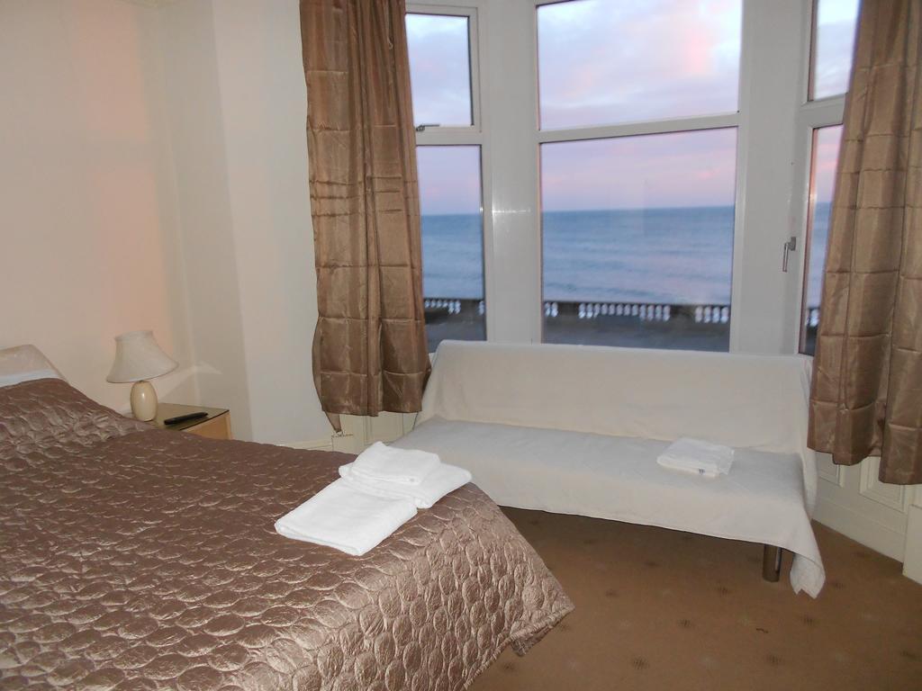 Marlborough Guest Accommodation Whitley Bay Exterior photo