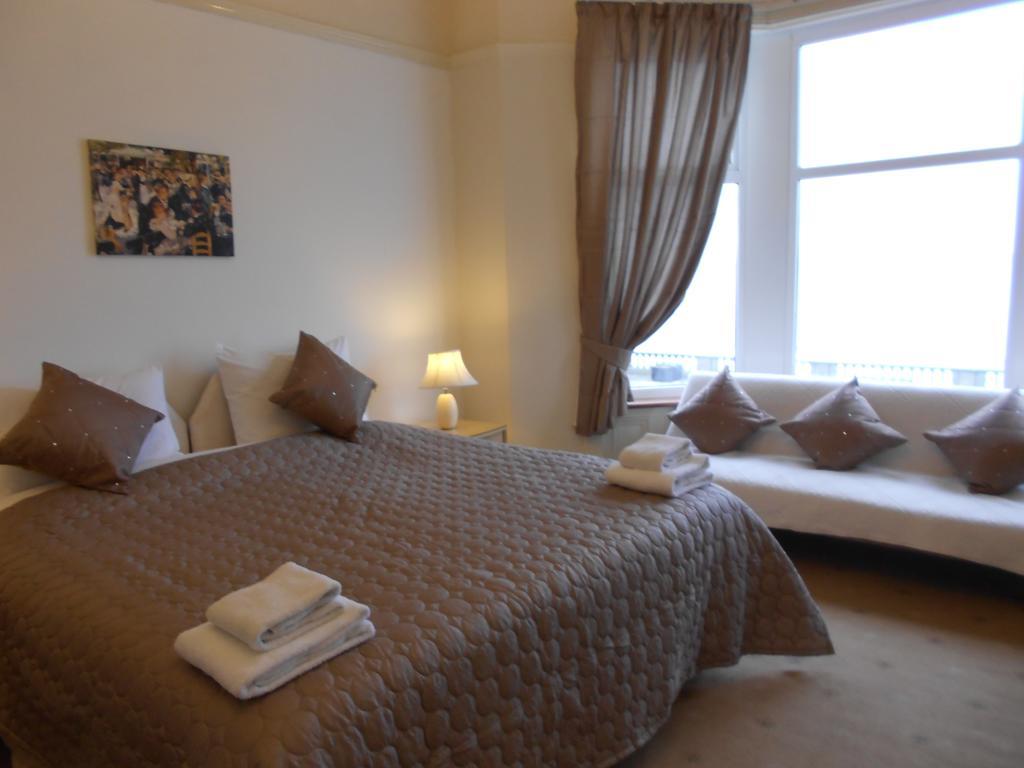 Marlborough Guest Accommodation Whitley Bay Exterior photo